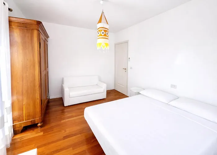 Casa Nicosandi Villa *